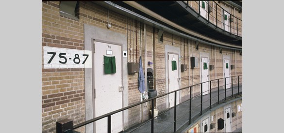 Celdeuren in de Koepelgevangenis, ca. 1985.