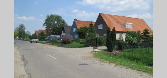 Watersnoodhuisjes aan de Heerstraat in Maasbommel, anno 2017.
