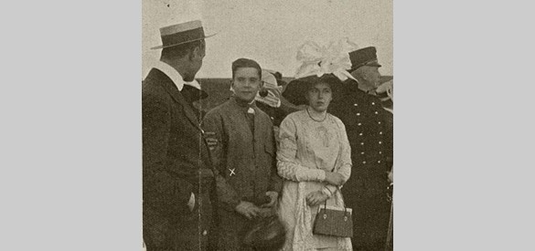 Clément van Maasdijk met Jeanne Ladenius, ca. 1910