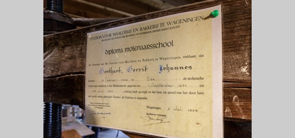 Gerrits diploma van de molenaarsschool