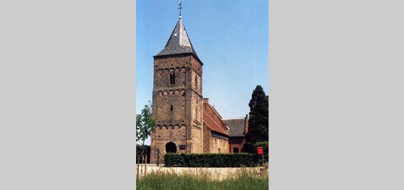 Kerk in Ressen. De historie gaat terug tot de 12de eeuw.