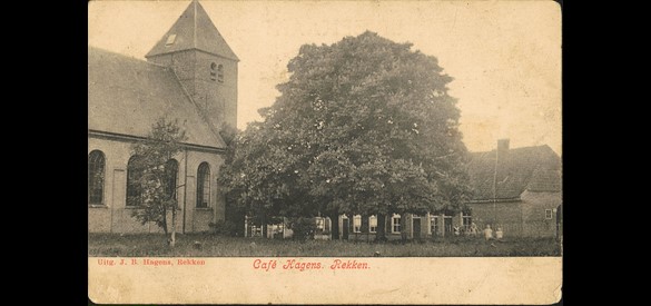 Cafe Hagens en Antoniuskerk Rekken 1905