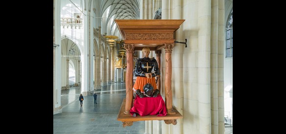 Harnas van Karel van Gelre in de Eusebiuskerk, 2022.