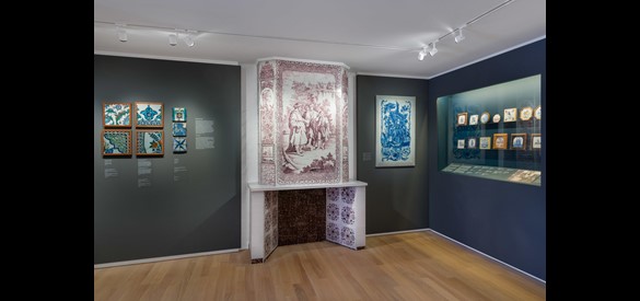 Een blik op de tegelverzameling van Helene Kröller-Müller.