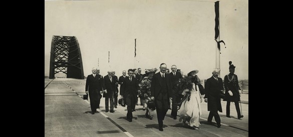 Opening Waalbrug in Nijmegen door koninginn Wilhelmina, 1936.