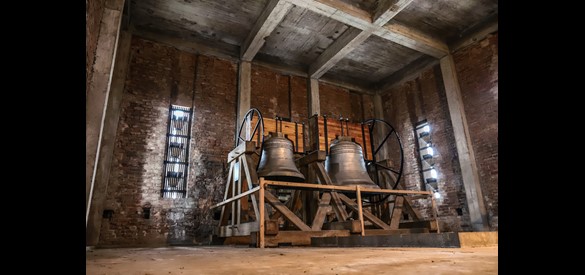 Klokken in de Walburgiskerk, Zutphen.