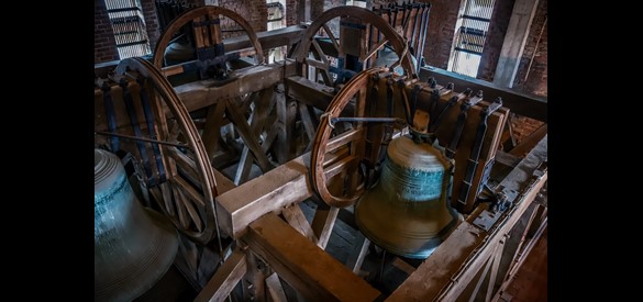Klokken in de Walburgiskerk in Zutphen.