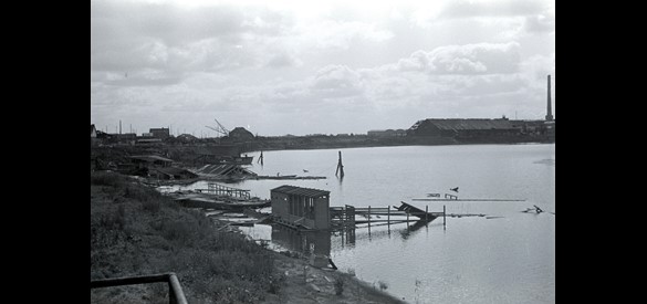 De verwoestingen in de Nieuwe Haven, 1945.