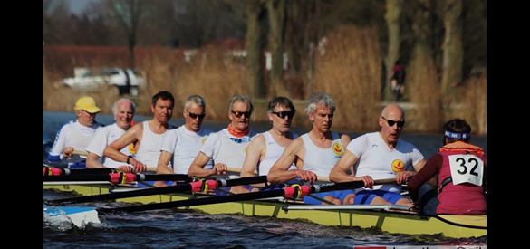 Maarten en de veteranenploeg tijdens de Head of the River in 2025.