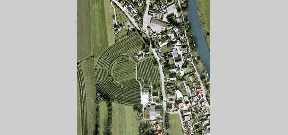 Kasteelterrein van De Oudenborch, Rhenoy