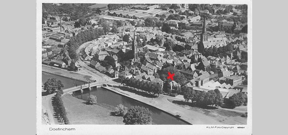 Luchtfoto met daarop aangegeven de locatie van de tuin van het woonhuis van Misset