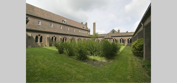 Kloostertuin van klooster Diepenveen in 2007.