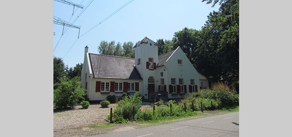 Het gemeentehuis van de voormalige gemeente Laren was tevens een commandopost.