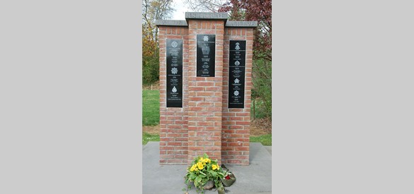 Warnsveld, Monument Canadese Militairen.