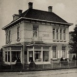 De toonzalen van de L.O.V. in Oosterbeek - Hoekhuis (1911) © Stichting erfgoed meubelfabriek L.O.V.