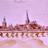 Links het kasteel van Zevenaar op een prent uit 1577 © Via Wikipedia, Publiek Domein