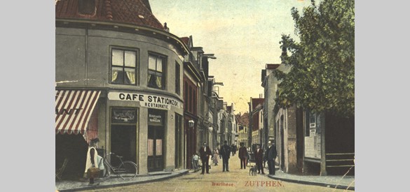Café Stationzicht met kijkje in de Barlheze, voor 1914