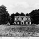 Landhuis ‘De Wolfsberg’ loopt in de Tweede Wereldoorlog zware schade op, maar blijft behouden. © Collectie G.G. Driessen, CC-BY-NC