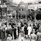De ‘schuitjes van Saedt’ tijdens het Bevrijdingsfeest van 1948. © Collectie C. Luijben, Heemkundekring Groesbeek CC-BY-NC
