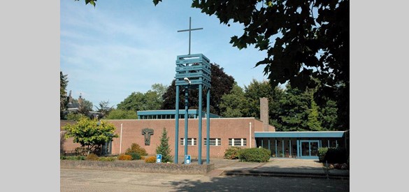 De kerk van Onze Lieve Vrouw van het Heilig Hart te Berg en Dal (1967).