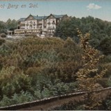 Hotel Groot Berg en Dal op prentbrief, ca 1909-1910 © Collectie Gelders Archief, PD