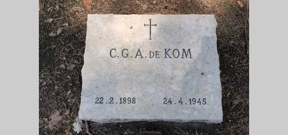 Grafsteen van Anton de Kom
