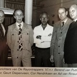 De vijf oprichters van de Rayontrappers © Collectie B. van Putten, alle rechten voorbehouden.