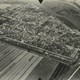 Asperen vanuit de lucht, voor de oorlog © Collectie Nederlands Instituut voor Militaire Historie