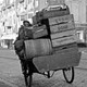 Bakfiets van van Aken in Den Haag voor WO2 © Daniel van Aken