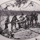 Pompen, Hendrik en Tinus v Dijk, G de Z, Toon de Bruin, Evert de K, 3 mei 1928 © Wikimedia Commons: Ver. Foto Bureaux CC-BY