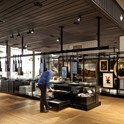 Erfgoedcentrum Rozet, waar onder andere de Gelderland Bibliotheek gevestigd is. Bron Rozet © Rozet