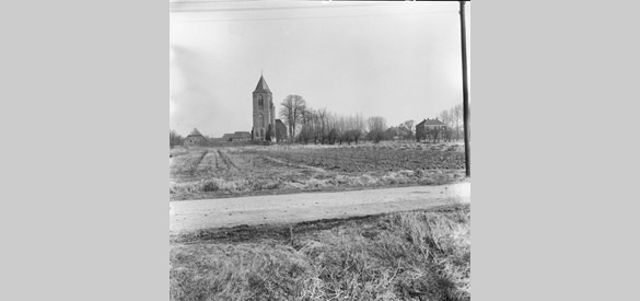 Nieuw Hervormde kerk in Herveld, vervaardiger G. Th. Delemarre