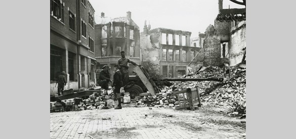 Nijmegen in puin na het bombardement (september 1944)