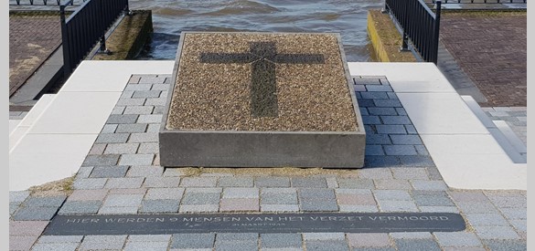 Monument IJsselkade Zutphen, voorjaar 2019