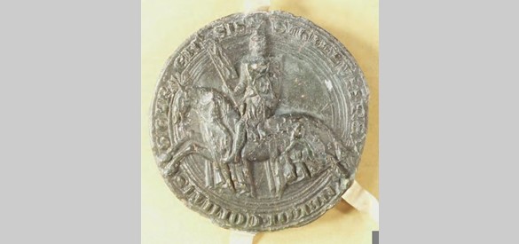 gewend-ruiterzegel-reinoud-i-met-banier-voor-zich-gelders-archief-charterverzameling-0243-18-5.jpg