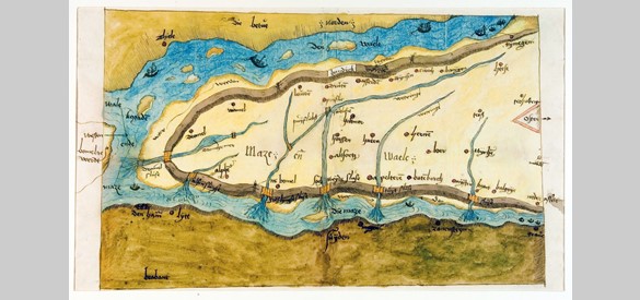 Deze kaart uit 1544 laat zien hoe belangrijk de ringdijk ook was als transportweg. De afwatering van de weteringen wordt met schutlakens of stuwen geregeld.