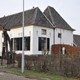 Boerderij Pastoor van der Marckstraat 1 in Weurt. Het hoge deel van de boerderij is goed te zien vanaf de zijkant. Waarschijnlijk in opdracht van een heer of klooster gebouwd. © 
