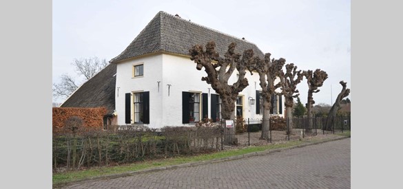 Boerderij Pastoor van der Marckstraat 1 in Weurt.