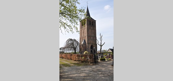De Oude Toren bij Winssen, overblijfsel van de middeleeuwse kerk.