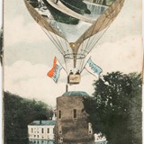 Prentbriefkaart met kasteel Rosendael en luchtballon, circa 1920. © Collectie Toon Nelemans, Rozendaal.
