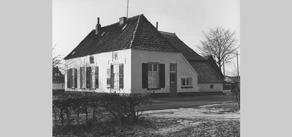 Rijksmonument, voormalige boerderij de Puthof, Dorpsweg 78, Spankeren.