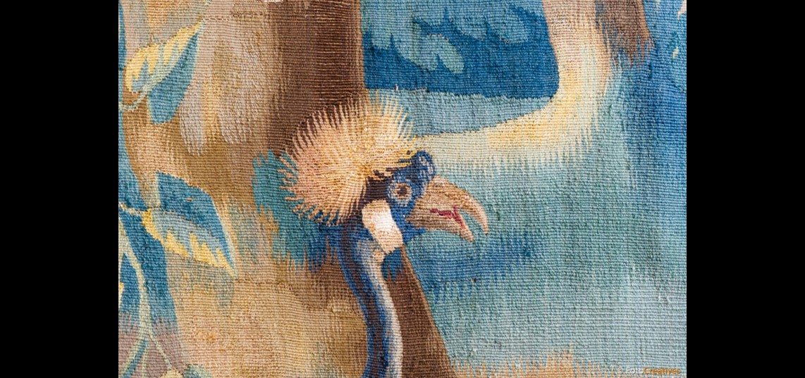 Kraanvogel, detail van een van de wandtapijten in de oude eetkamer van kasteel Biljoen. Bron: Geldersch Landschap en Kasteelen, foto: Frank Peters