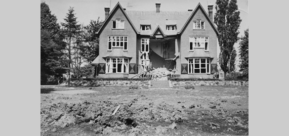 Villa Sprokkelenburg werd op 13 mei 1940 geraakt bij Duitse bombardementen. Foto Ypma.