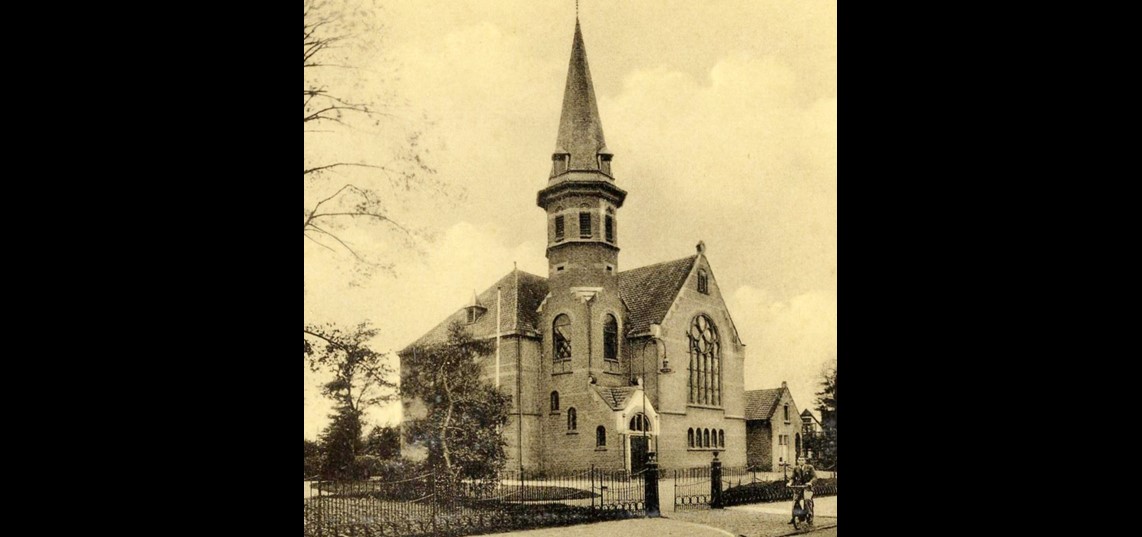 Foto, Gereformeerde kerk ' Noorderkerk ' aan de Amsterdamseweg in Ede, 1960. Collectie Historisch Museum Ede