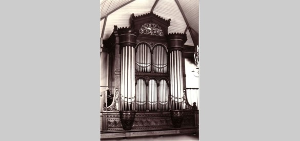 Foto, Ypma-orgel (1882), afkomstig uit Limmen en sinds 1918 in de Noorderkerk, 2009. Bron: Relikwi.nl, Wisgerhof 2009