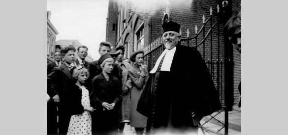 De synagoge in de singel in 1939 (Bron: archief Stichting Oud Nijkerk)