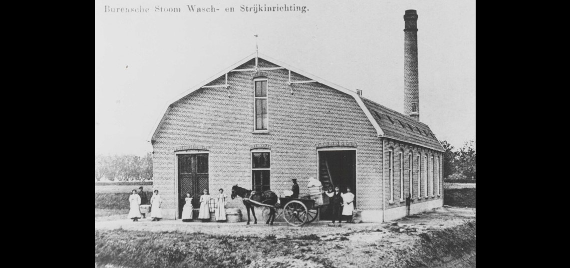 De NV Stoom- Wasch- en Strijkinrichting, ca. 1912. Collectie Regionaal Archief Rivierenland, Tiel