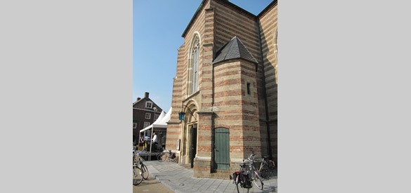 Ingang Latijnse school toren met wenteltrap Catharinakerk
