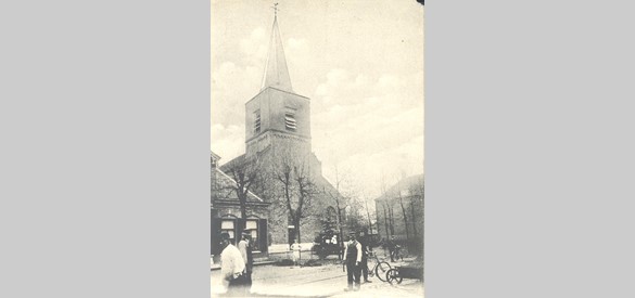Oude of St. Alexander Kerk Bennekom. Bron: Collectie Gemeentearchief Ede, nr  GA12118