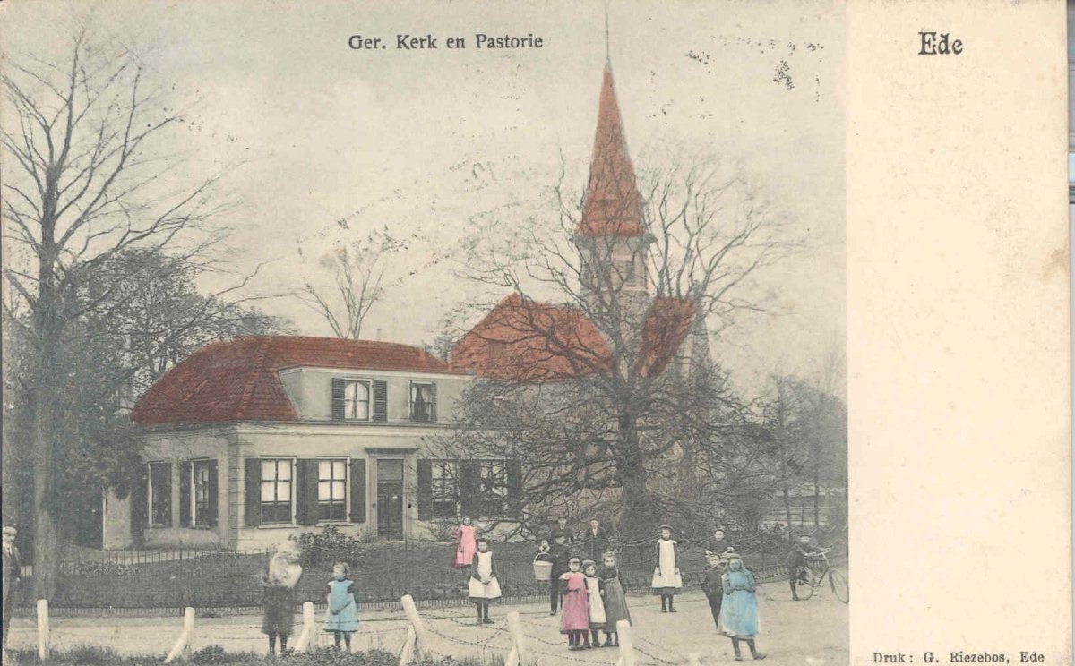 De gereformeerde gemeente ontstaan vanuit een vriendenkring in de Molenstraat, betrok in 1903 de Noorderkerk. Bron: Collectie Gemeentearchief Ede, nr GA30033